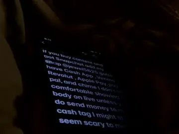 Freechat prettyfacefemale on Chaturbate