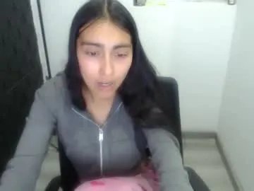Freechat queenbyte_18 on Chaturbate
