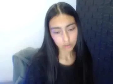 Freechat queenbyte_18 on Chaturbate