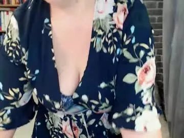 Freechat rainbowladyy on Chaturbate