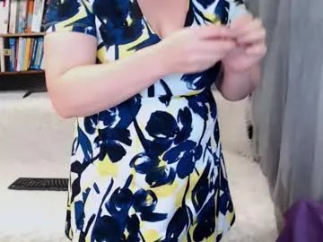 Freechat rainbowladyy on Chaturbate