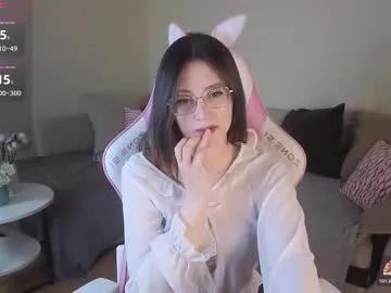 rainybella — Play with boobs  [40 tokens left] #new #young #shy #natural #18