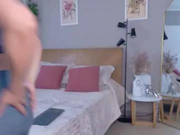 sarah_rayy — HiPlay with /menu Fav tips 25.48.69.99.108 Roll 34tkn // GOAL: Top off and oil boobs [209 tokens left] #muscle #natural #heels #lovense #ass