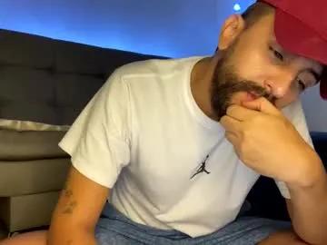 Freechat seanpablosanz on Chaturbate
