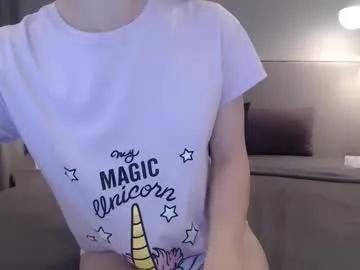 Freechat shy_schoolgirl_ on Chaturbate