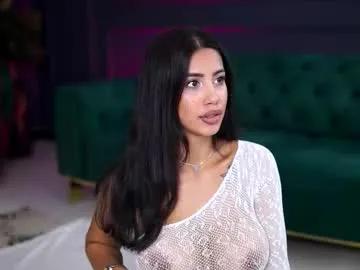 Freechat siennaruh on Chaturbate