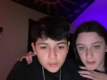 skinnyangel21 — take off a piece of clothing  [0 tokens remaining]