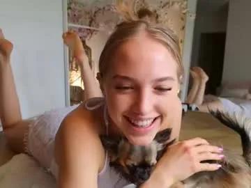 Freechat sofiaaaxoxoxo on Chaturbate