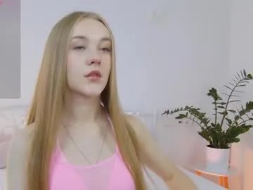 Private suzipons on Chaturbate