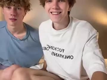 Freechat swoopyboy on Chaturbate