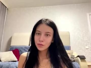 terresastair — Hey hey! Im Demi and it's my firsts days here!GOAL: Wish me luck ! #new #teen #18 #student #shy [0 tokens remaining]
