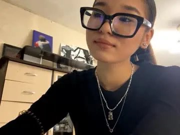 Freechat toryscarpato on Chaturbate