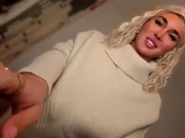 Freechat transnextdoor_ on Chaturbate