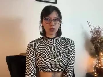 Freechat trinitysecrets on Chaturbate