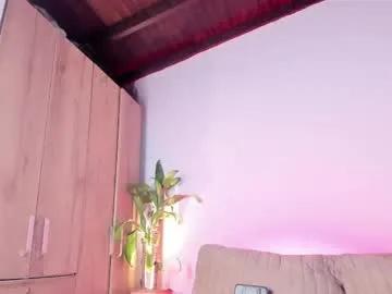 Freechat twinksboys_23 on Chaturbate