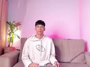 Freechat twinksboys_23 on Chaturbate