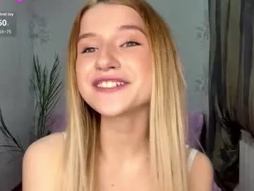 ulalittlepage — GOAL: UH Vibes 85 sec [57 tokens remaining] Hey Vikki HERE! Im #blonde a bit #shy girl here! Lets look what we can do here  #skinny #18 #cute