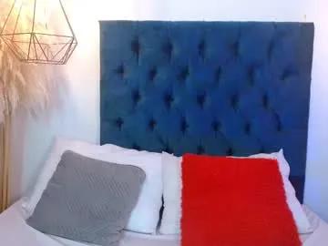 Freechat violetarainn on Chaturbate