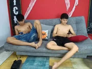 Freechat xperiencesx on Chaturbate