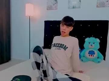 Freechat zacktorres_ on Chaturbate