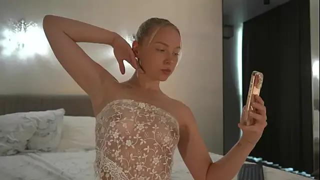 Freechat -Snowwwy- on StripChat