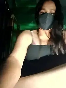 01Mona on StripChat