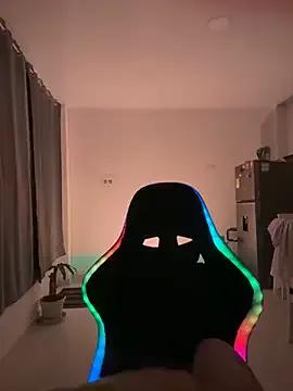 Freechat 18_salo on StripChat