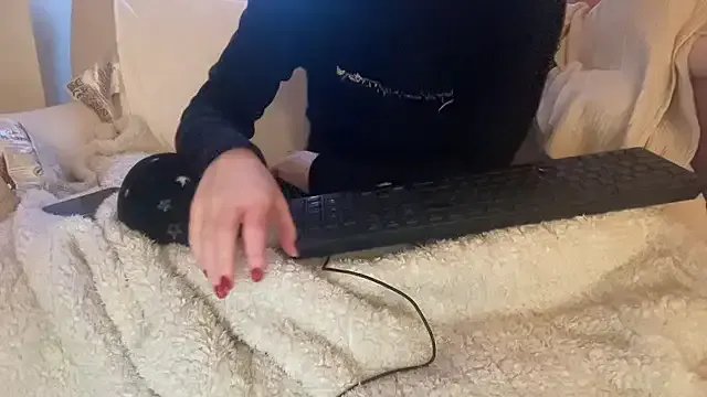 Freechat 18yoteenvirgin on StripChat