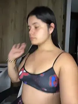 2Angela_ on StripChat