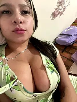 _Amber_Brown on StripChat