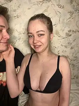 _Loveee_57 on StripChat