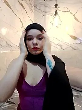 _Nadiiaa — Cameltoe 