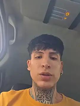 Freechat _Tomy08calderon on StripChat