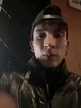 Freechat _Tomy08calderon on StripChat