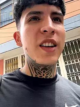 Freechat _Tomy08calderon on StripChat