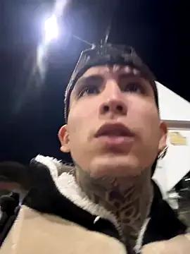 Freechat _Tomy08calderon on StripChat