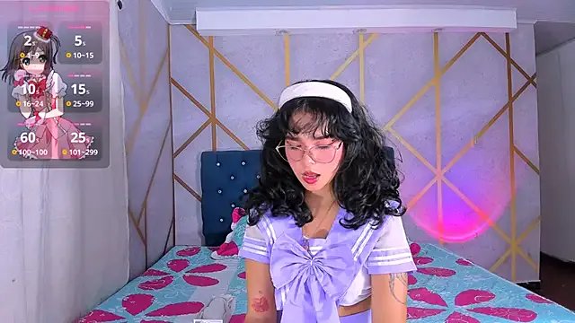 _vaiolet_owo on StripChat