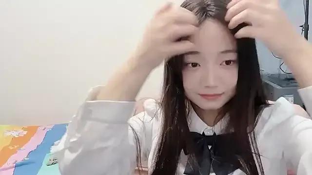 Freechat _xiaoniaojiang on StripChat