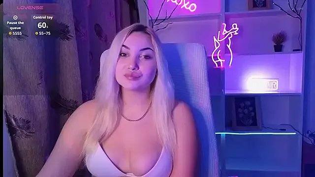 adrelaxina on StripChat