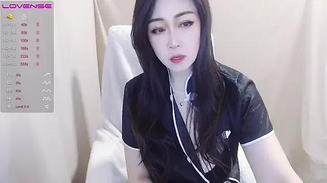 Freechat AkinLocal on StripChat