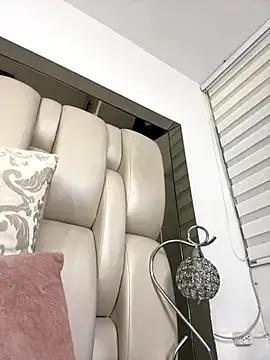 Freechat ALISSON_FOXXX1 on StripChat