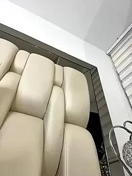 Freechat ALISSON_FOXXX1 on StripChat