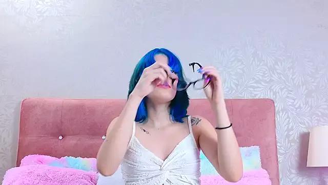 Freechat AlliciaKim on StripChat