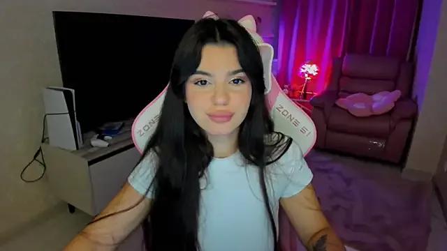 Freechat AlluringAriel on StripChat