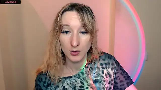 Freechat AmandaSell on StripChat