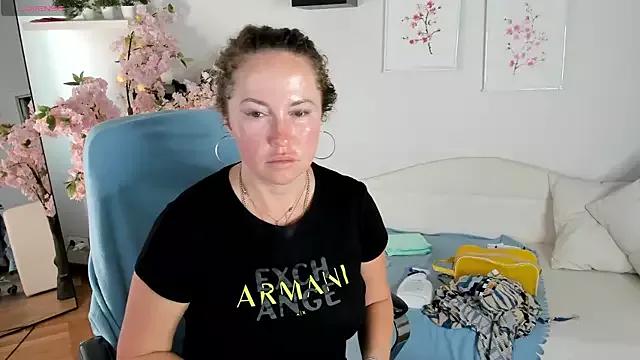 Freechat Amber_Foks on StripChat