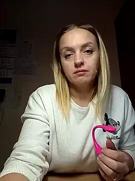 Freechat Ami_Foxy on StripChat