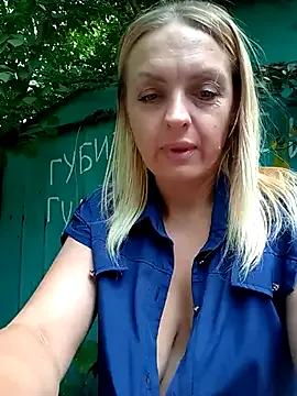 Freechat Ami_Foxy on StripChat