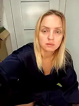 Freechat Ami_Foxy on StripChat