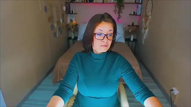 AnaMills on StripChat 